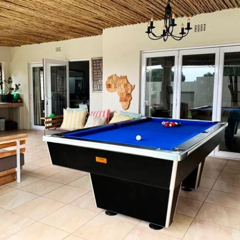 United-King-Pool-Table-with-table-tennis-top-cover-3